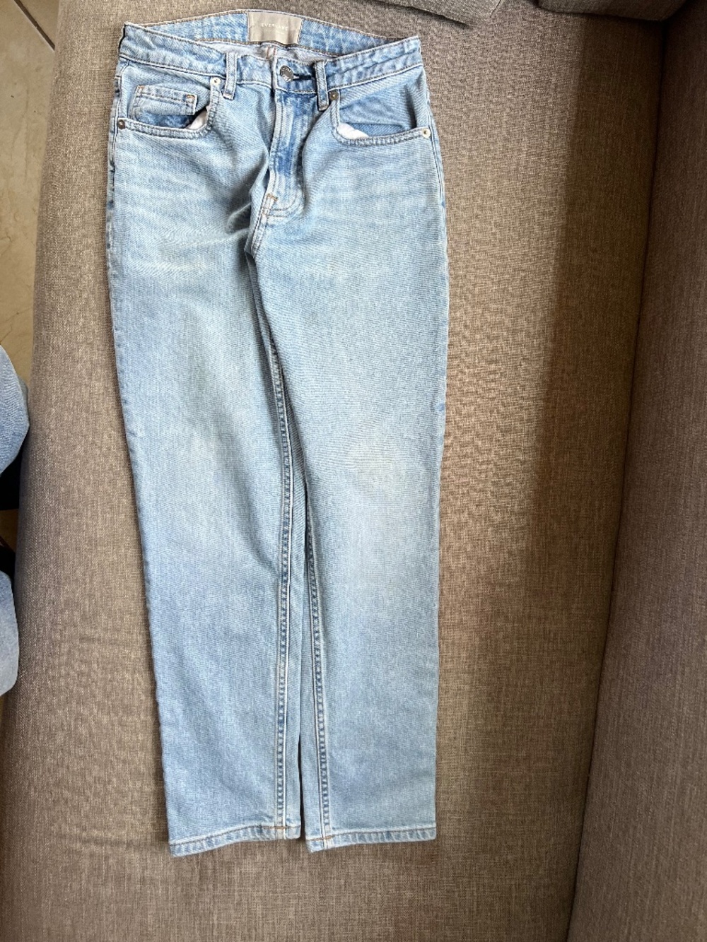 Everlane The curvey cheeky Jean